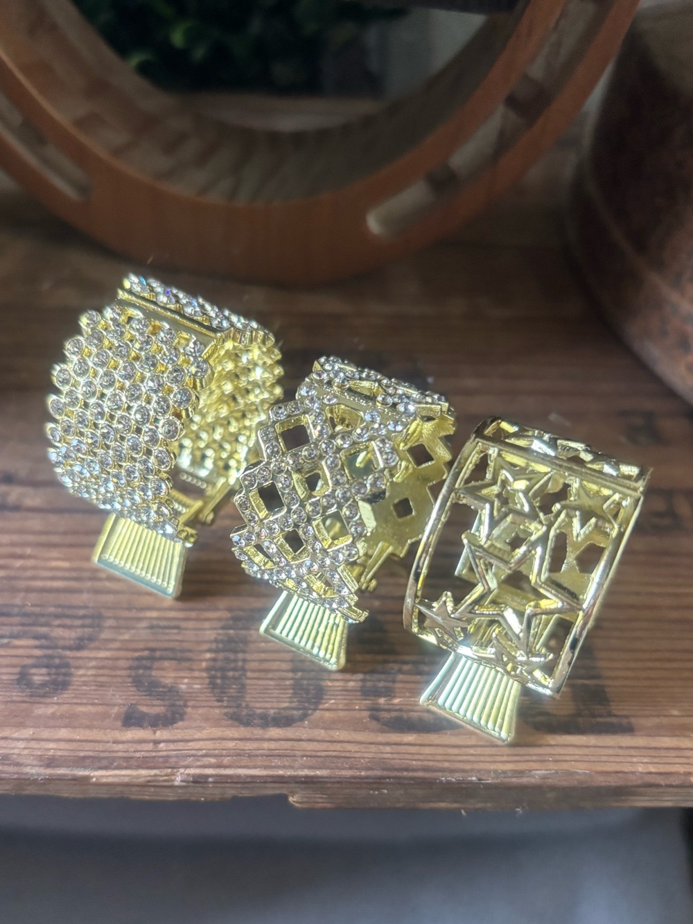 Gold Decorative Hair Claw Clips- Women's Hair Accessory 3 pack NWT